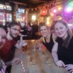 How to Choose the Right Group for Your Travel Style - Londunnit